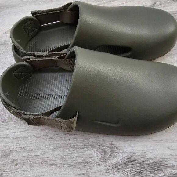 Nike Calm Green Clogs with Adjustable Strap Size M 12 W 13